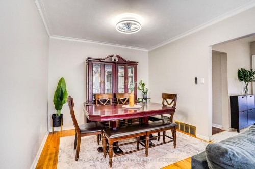 4 Thrush Road, Toronto, ON 
