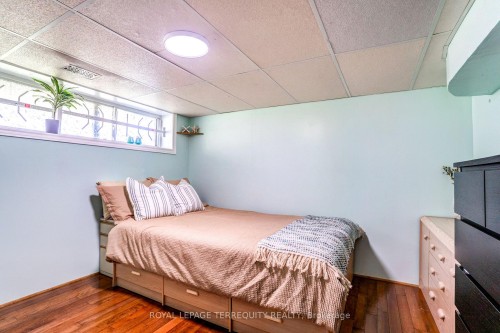 4 Thrush Road, Toronto, ON 