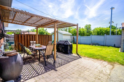 4 Thrush Road, Toronto, ON 