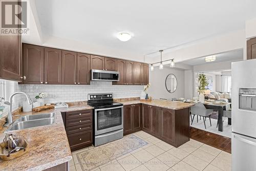 17 Edison Way, Whitby, ON - Indoor Photo Showing Kitchen With Stainless Steel Kitchen With Double Sink With Upgraded Kitchen