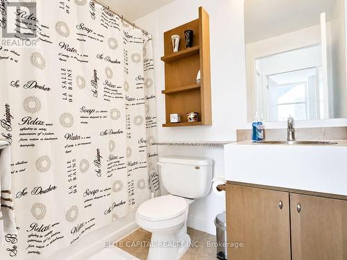 1008 - 10 Navy Wharf Court, Toronto, ON - Indoor Photo Showing Bathroom