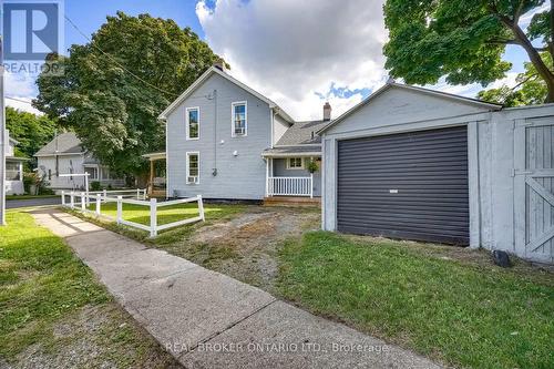 8 Elizabeth Street, St. Catharines, ON - Outdoor