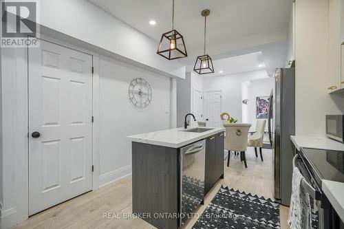 8 Elizabeth Street, St. Catharines, ON - Indoor Photo Showing Kitchen