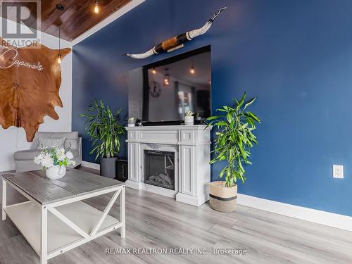 757 Kings Wharf Road, Kawartha Lakes, ON 