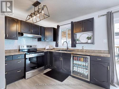 757 Kings Wharf Road, Kawartha Lakes, ON 