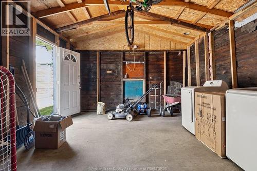 855 Lincoln Road, Windsor, ON - Indoor Photo Showing Laundry Room