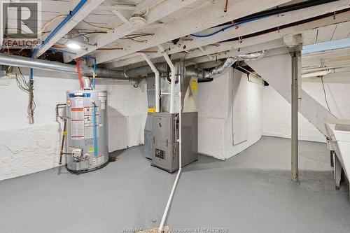 855 Lincoln Road, Windsor, ON - Indoor Photo Showing Basement