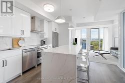 1302 - 500 BROCK AVENUE  Burlington, ON L7S 0A5
