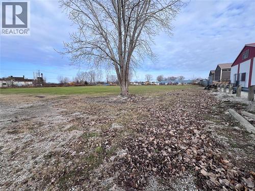 2 Mason Street, Wallaceburg, ON 