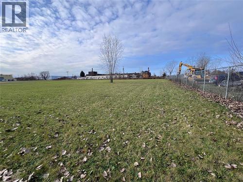 2 Mason Street, Wallaceburg, ON 