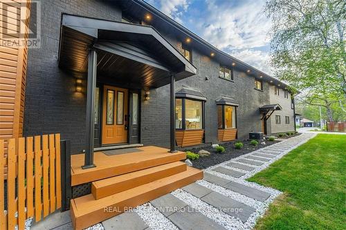 943 Barry Avenue, Innisfil, ON 