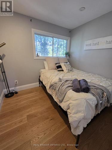 943 Barry Avenue, Innisfil, ON 