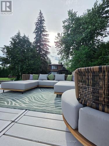 943 Barry Avenue, Innisfil, ON 