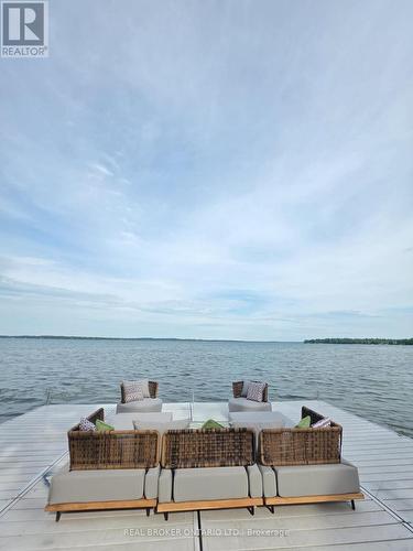 943 Barry Avenue, Innisfil, ON 
