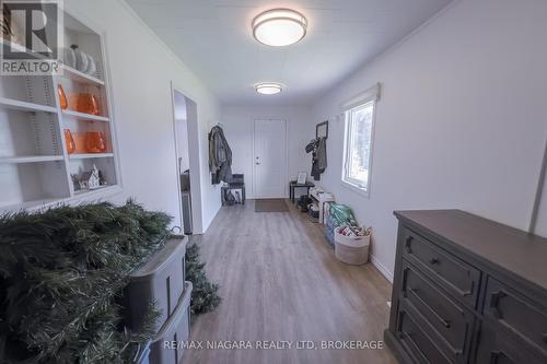 2868 June Road, Port Colborne (Sherkston), ON - Indoor Photo Showing Other Room