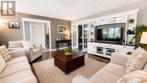 8 Malvern Crescent, Guelph (Pineridge/Westminster Woods), ON 