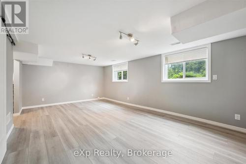 8 Malvern Crescent, Guelph (Pineridge/Westminster Woods), ON 
