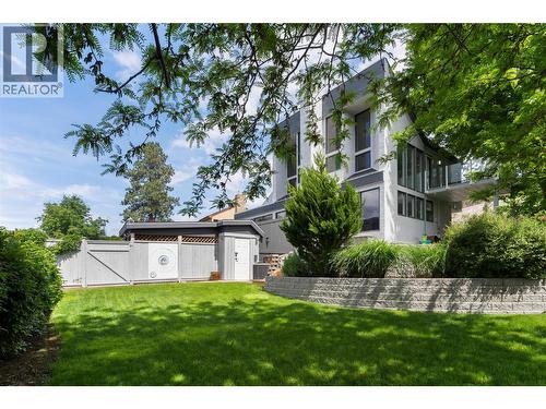 2060 Bennett Road, Kelowna, BC - Outdoor