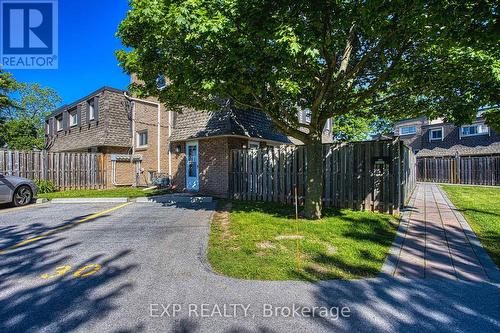 404 - 7 VIKING COURT  Grimsby, ON L3M 3T8