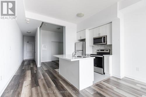 416 - 450 Dundas Street E, Hamilton, ON - Indoor Photo Showing Kitchen With Stainless Steel Kitchen