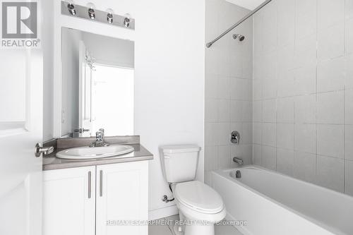 416 - 450 Dundas Street E, Hamilton, ON - Indoor Photo Showing Bathroom