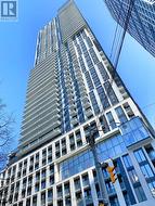 809 - 251 JARVIS STREET Toronto, ON M5B 2C2