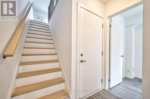 27 Spruce Pines Crescent, Toronto, ON 
