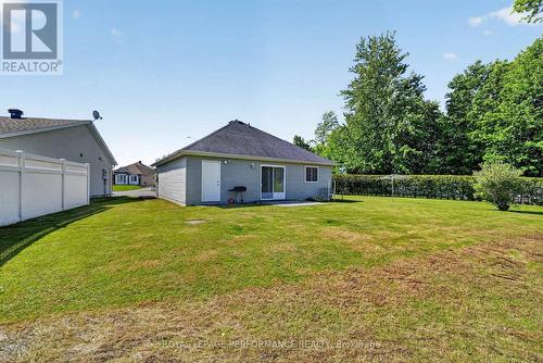 1506 Frank Court, Cornwall, ON - Outdoor