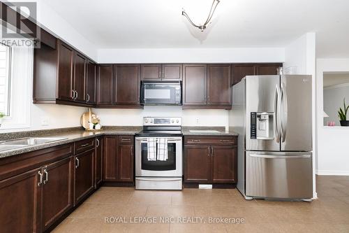 Kitchen - 16 Leonard Drive, St. Catharines (Rykert/Vansickle), ON 