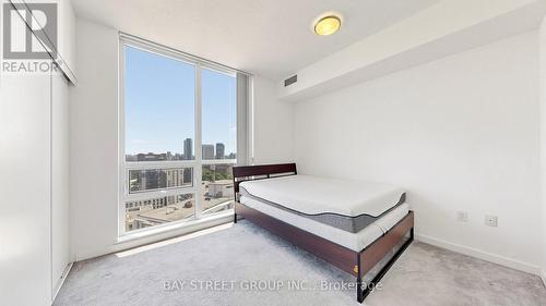 2112 - 70 Forest Manor Road, Toronto, ON 