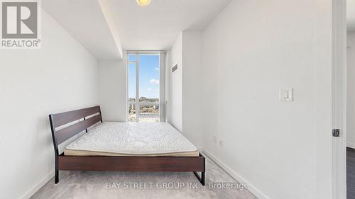 2112 - 70 Forest Manor Road, Toronto, ON 