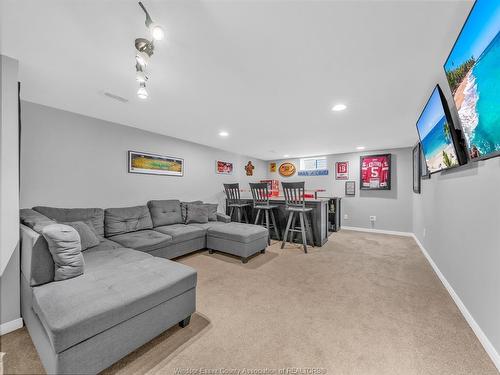 382 Thorn Ridge, Amherstburg, ON 