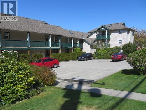301-5701 WILLOW AVE  Powell River, BC V8A 5S6