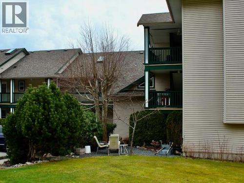 301-5701 Willow Ave, Powell River, BC - Outdoor