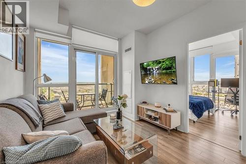 17 Zorra Street Unit# 1509, Etobicoke, ON - Indoor Photo Showing Living Room