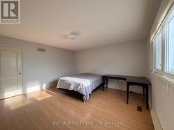 ROOM A - 15 CANTERTROT COURT Vaughan, ON L4J 7X7