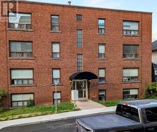 10 ROCKWOOD PLACE Hamilton, ON L8N 2G2
