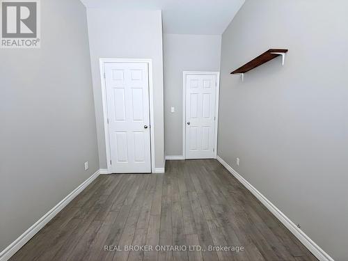 105 Cheever Street, Hamilton, ON - Indoor Photo Showing Other Room