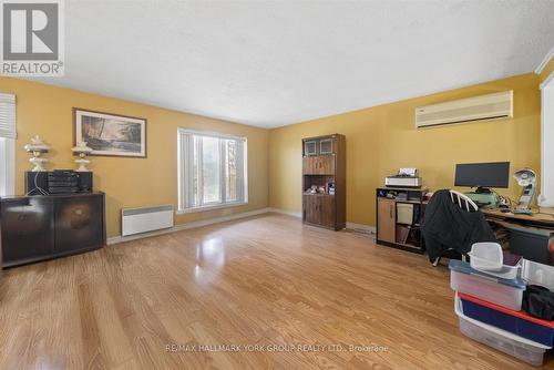 47 Holland River Boulevard, East Gwillimbury, ON - Indoor