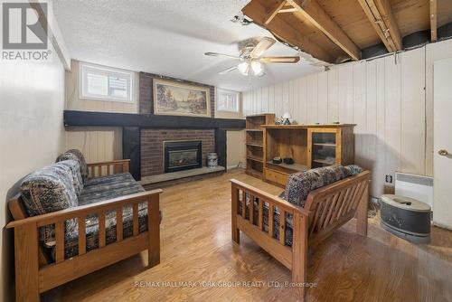 47 Holland River Boulevard, East Gwillimbury, ON - Indoor With Fireplace