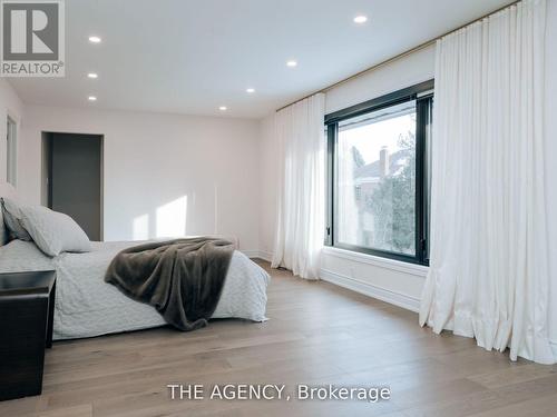 7 Shady Oaks Crescent, Toronto, ON 