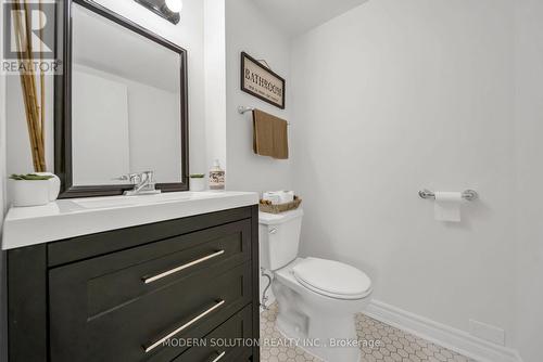 201 - 1000 Cedarglen Gate N, Mississauga, ON - Indoor Photo Showing Bathroom