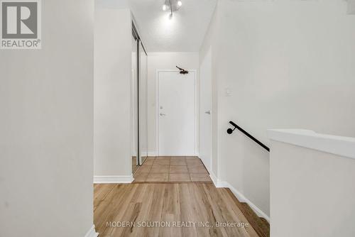 201 - 1000 Cedarglen Gate N, Mississauga, ON - Indoor Photo Showing Other Room
