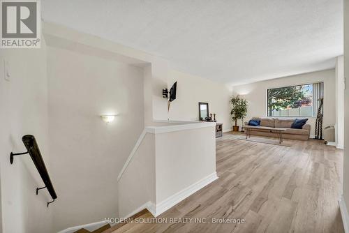 201 - 1000 Cedarglen Gate N, Mississauga, ON - Indoor