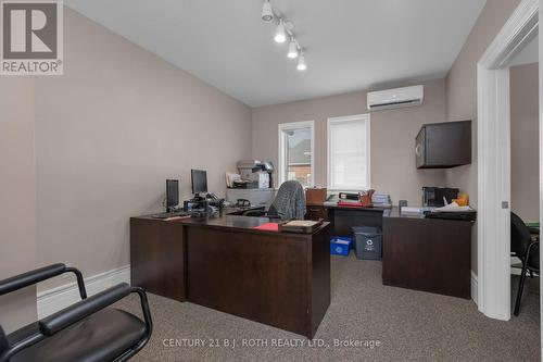 80 Worsley Street, Barrie, ON 