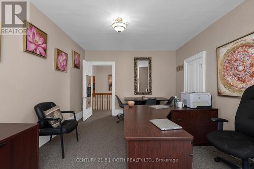80 Worsley Street, Barrie, ON 