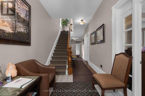80 Worsley Street, Barrie, ON 