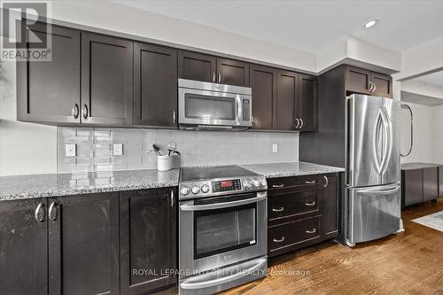 154 Woodhurst Crescent, Ottawa, ON - Indoor Photo Showing Kitchen