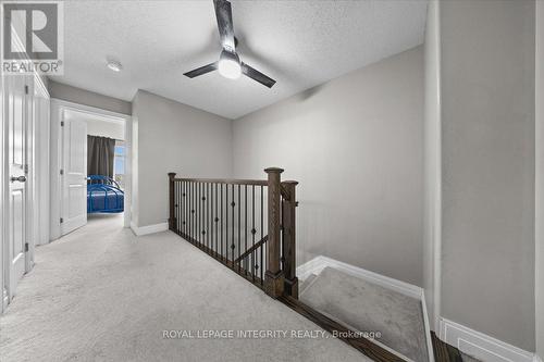 154 Woodhurst Crescent, Ottawa, ON - Indoor Photo Showing Other Room