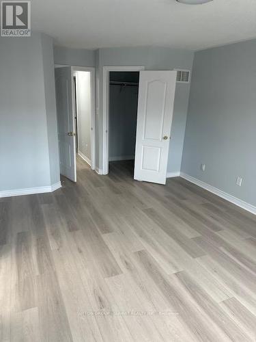 5440 Tenth Line W, Mississauga, ON - Indoor Photo Showing Other Room